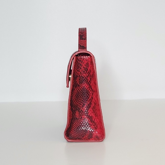 AQUA Trendy Red Black Snakeskin Print Mini Purse Crossbody Strap and Top Handle - Picture 4 of 11